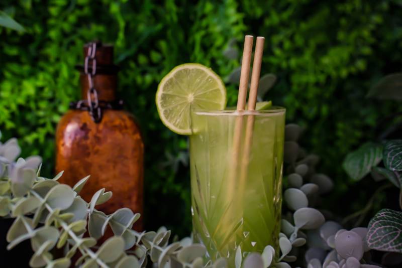 A base de Calva, de Rhum blanc et de purée de pomme, ce cocktail est le rafraichissement idéal pour les amoureux de fruit au Havre. 